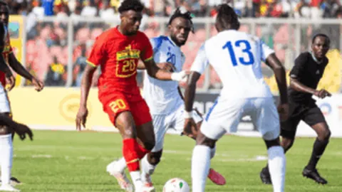 [夜幕球场]中国男篮：激战正酣，难关林立